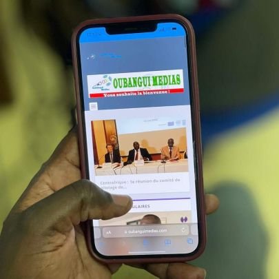 Oubangui Médias est une première entreprise des #médias en #Centrafrique fondée par @fridolinngoulou. #RCA #Bangui #Presse #radio #web #Communication #Oubangui