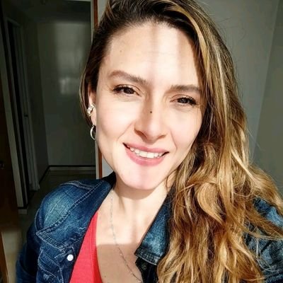 SharitonPardo's profile picture. Volví