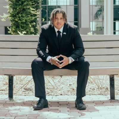Henry98130844's profile picture. 