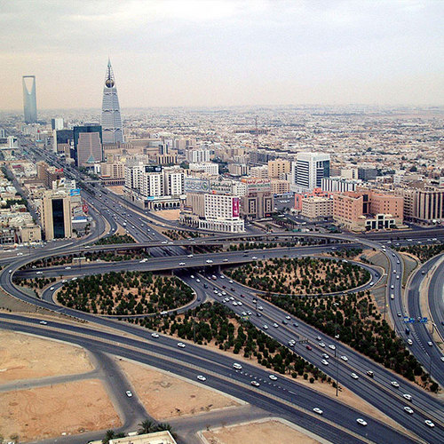 حساب يهتم بأمور بنات الرياض و يستقبل استفسارات عن مكان معين و غيره  راعي الحساب يكلمني neto9924@