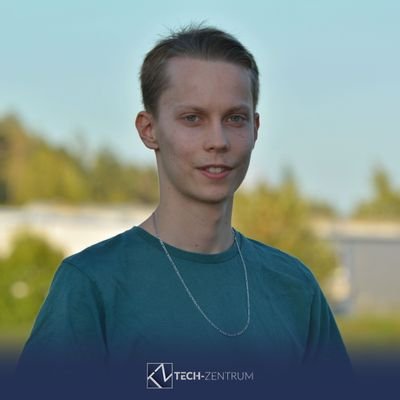 - Founder and owner of @TechZentrum
- Blogger @TechnikNewsNET and Expert at @idealo