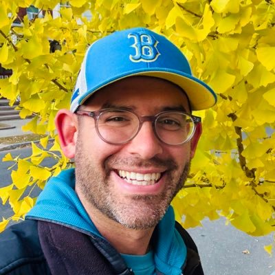 🇺🇸 🇭🇳 Library Exec / @KingsCollegeLon, @BrandeisU, @CathU_LIS alum /👨🏻🤝👨🏼@cnuevahaus90 (opinions=my own)