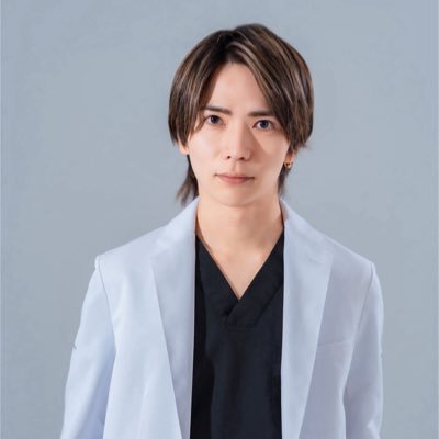 _RIVERCLINIC's profile picture. RIVER CLINIC理事長/六本木院•大阪院🐋自然な仕上がりを目指しています。質問あればお気軽に！ご予約・お得情報は公式LINEにて☎ #脂肪吸引 #糸リフト