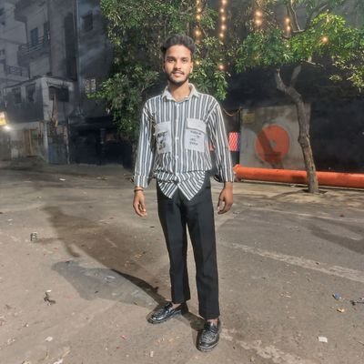 Abhishek889212's profile picture. 