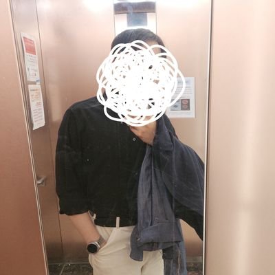 051 / ENFP / 냥집사 / 현생은 사진, 편집자, 마케팅 어쩌고저쩌고..
/ 교류, 건오는 언제나 환영☆