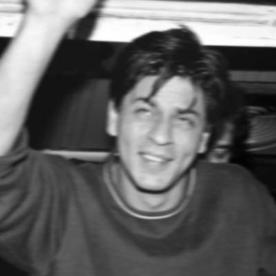akhilasifsrkian's profile picture. One thing I don't wanna hear:There is No Food!🤪 #StanKingKhanSRK Bad & Boujee 😎
