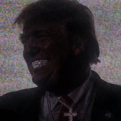 DejmsBond4's profile picture. 