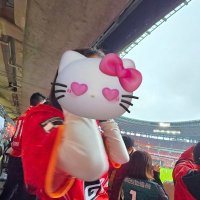 涼 (@_09142022) 's Twitter Profile