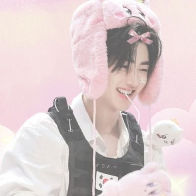 ( 2OO8: 𝘮𝘦𝘪𝘴𝘫𝘦. ) ᓚ₍ ^. .^₎ park sunghoon 🧸 your eyes ignite a spark ₊⊹ of wwuv ♡ painting a vibrant picture that lingers in my heart!