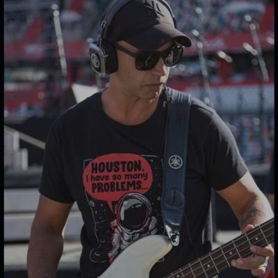 Sound Editor/Mix
Bass Player
https://t.co/D0c02U22dU