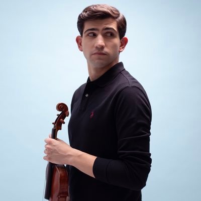 cdesaviolin's profile picture. 🇬🇧 • 🎻 British Violinist
