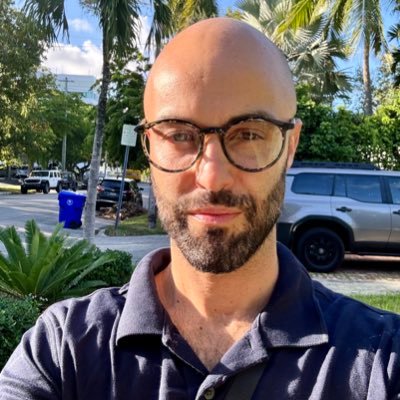 Vice Chair of Outreach for Miami-Dade Democrats @miamidadedems. Human connection advocate. Choose kindness. Founder https://t.co/TxvvLNnNlc. Mets fan. Miami 🇺🇸🇨🇺