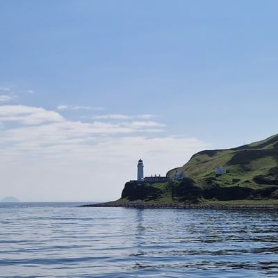 FlintskinPrime's profile picture. slapdash, scuffed and threadbare