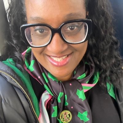 Howard Alumni 🤍💙 1929💚🐢 and 1908 💕💚 NANBPWC 💛❤️ SVA GRAD Mom 🧑🏽💻🎨