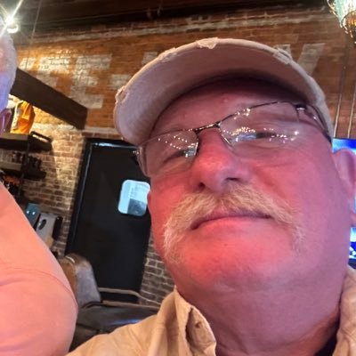 BPos2000's profile picture. 