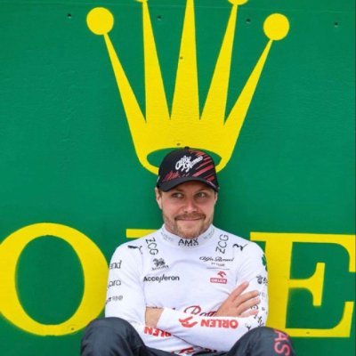 No.1 Bottas Defender... #VB77
Live , Laugh , Love Valtteri Bottas