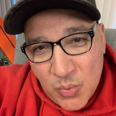 my name is Jesse Lopez. am from California, I’m a business man and rich enough💕