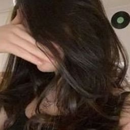 RoweejG9DOc's profile picture. 