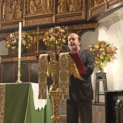 Analista de Asuntos Religiosos y política, Profesor @IBERO_mx @U_ElClaustro, Soy de la Ibero y la @UNAM_MX amante de la música y el fútbol #DDHH