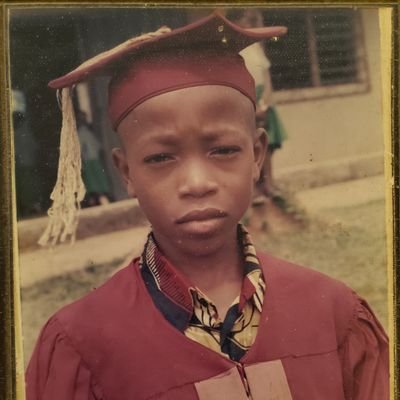 OAU||Virtual Assistant||Project manager||Customer Service Specialist||Video Editor||Agricultural Economist||Footwear & Jersey vendor @LavenderkicksNg