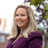Laura Gillen (@lauraagillen) 's Twitter Profile