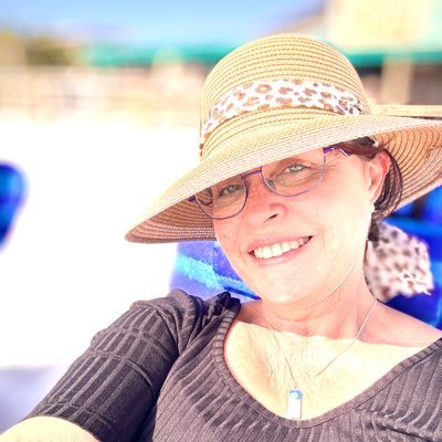 joan_mcb7's profile picture. Financial Advisor & Functional Health Practitioner helping people overcome self sabotage, eliminate debt and save for retirement.