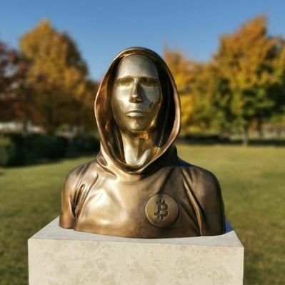 Lazaro012797's profile picture. 