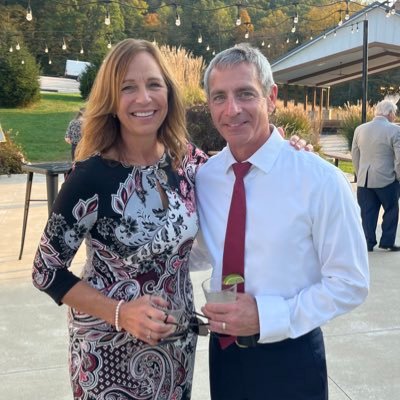 Christian. Wife. Mom. Farmer's Daughter. Purdue Grad. Small Business Owner. Tesla Owner. MotoGP & F1 Fan. Born and raised in the USA!