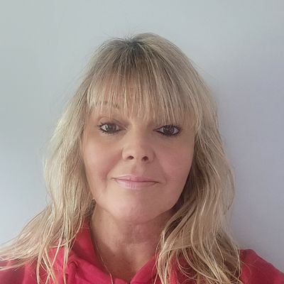 smokemich's profile picture. 