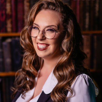 Recovering Journalist | Salacious Podcaster | Animal Enthusiast | Book Sniffer | Avid Traveler | Firm Believer in the Oxford Comma || Opinions are my own.