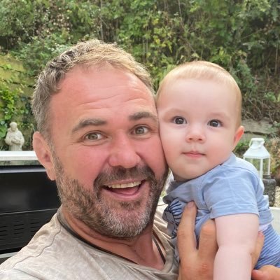 insta scottquinnell1 After dinner and motivational speaker.Ambassador @SignaturePF .All bookings https://t.co/uRjvCAzQl4