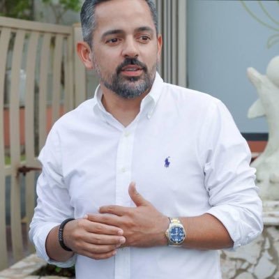 Abogado, padre de familia y MHSA Candidate. Enfocado en equidad, innovación y estadidad para PR.