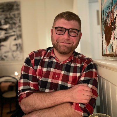 AdamECohen's profile picture. I talk about politics and nerdy stuff.