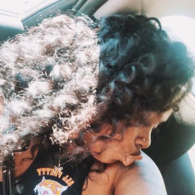 _yurfavnasia_'s profile picture. 𝒶𝓃 𝒜𝑅𝐼𝐸𝒮 𝓌♡𝓇𝓁𝒹👩🏾‍❤️‍💋‍👨🏾🧚🏾💕…