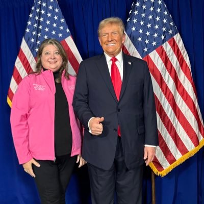 MicheleBeagle's profile picture. Trump Vance 2024 🇺🇸🇺🇸🇺🇸 🇺🇸Mississippi Girl ❤️Gamecock Alum🐔