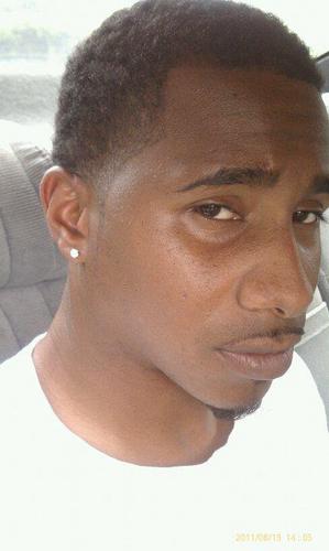 vell27's profile picture. Tarheels fan 4 lyfe!!!