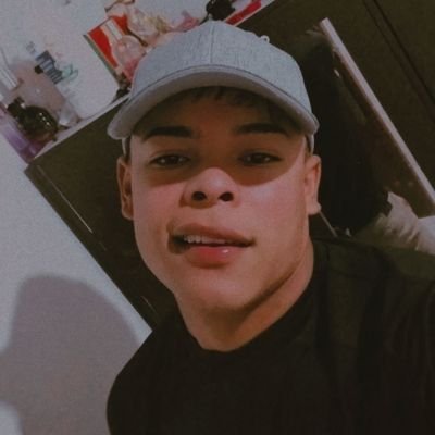 No hay peor pecado que provocar lágrimas en una persona que nos ha regalado sus mejores sonrisas🫥😐
