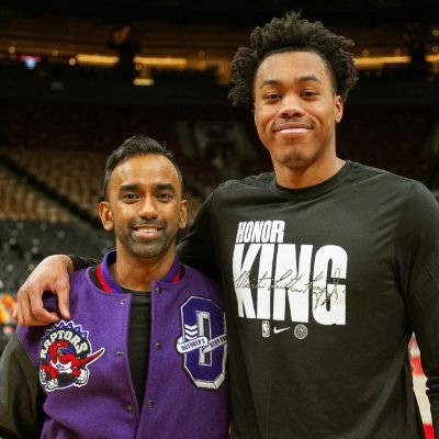 Critical care doctor with a passion for family, good food, highly potent caffeinated beverages, and the Toronto Raptors. 🏌🏾♂️(👀 my own) 🌱🌱🌱
