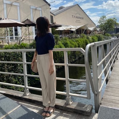 ichigojellly's profile picture. 30代会社員の〖 くらげ 〗です🪼┋インスタ・LIPSも更新┋2024年末結婚引っ越し💍 🏠 ┋旅行好き✈️┋料理┋スポーツ観戦⚽️🐎┋嵐💜┋メイク💄┋英語┋photos ☞ 当選報告は感謝を込めてご報告📣┋最近は観葉植物ブーム🪴🪴🪴
