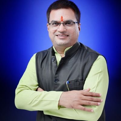 B.A. M.A. Ex-Speaker, Ujjain Municipal Corporation, Environment activist
क्षिप्रा नदी संरक्षण अभियान, अध्यक्ष-मध्यप्रदेश मल्लखंभ एसोसिएशन, क्षिप्रा मित्र परिवार