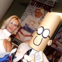 I hate Johnny D (@onepunkarmy) 's Twitter Profile