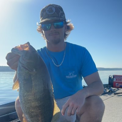 SawyerBrady23's profile picture. 