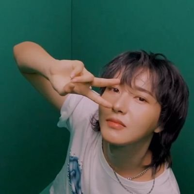 พอดีท่าเรือค่อนข้างกว้าง
NCTZEN since 2019 💚
00line lover and every universes!!