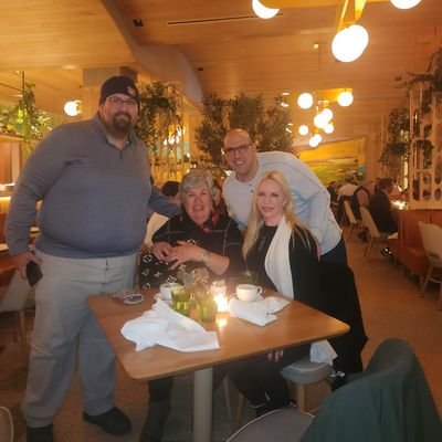 #LoveLife #LiveLife #ChefLife #FoodService & NYST Security Guard.
Fan of #NYK #NYG #NYY #NYI #Syracuse Sports & #WWE #AEW Wrestling #NY #NYC #LI #LA #London