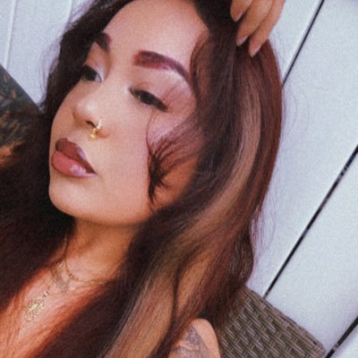 chiccfilbae's profile picture. Don’t even try it