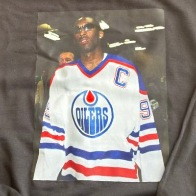 OilersSingh13's profile picture. Grew up with mom’s wooden spoon.            Pronouns: Teri Pan Di