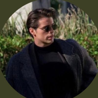 Abdulaah4l2l's profile picture. ما قيمة الحياه اذا لم يساعد بعضنا البعض !!