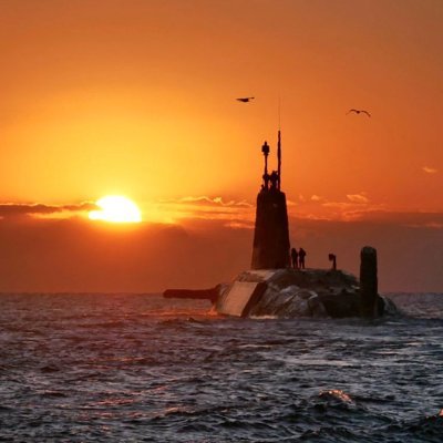 I do engineering stuff, and like to talk about defence.