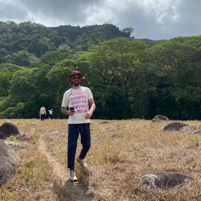 Andr3aAnimal's profile picture. Founder https://t.co/qd8l6MrlsS 🐯 Founder and 24H Party Animal @anmlsc 👉 Profit for Planet and People 💚