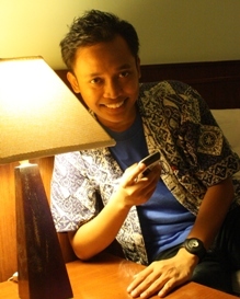 A Linguist, English Teacher, Public Speaking Trainer, Batik Entrepreneur.